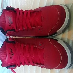 Red jordan flight